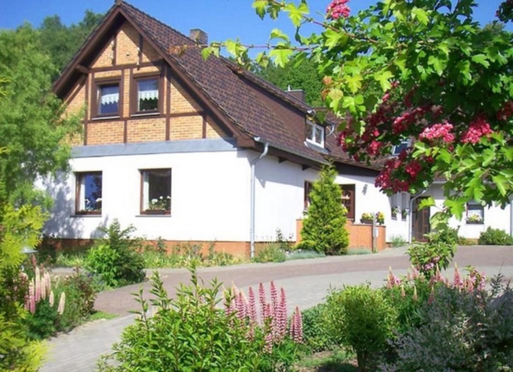 Fewo Im Herzen Der Insel Lägenhet Bergen Auf Rugen Exteriör bild